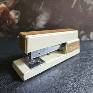 Vintage SWINGLINE #787 Faux Wood Panel Mini Desktop Stapler - Office Decor WORKS